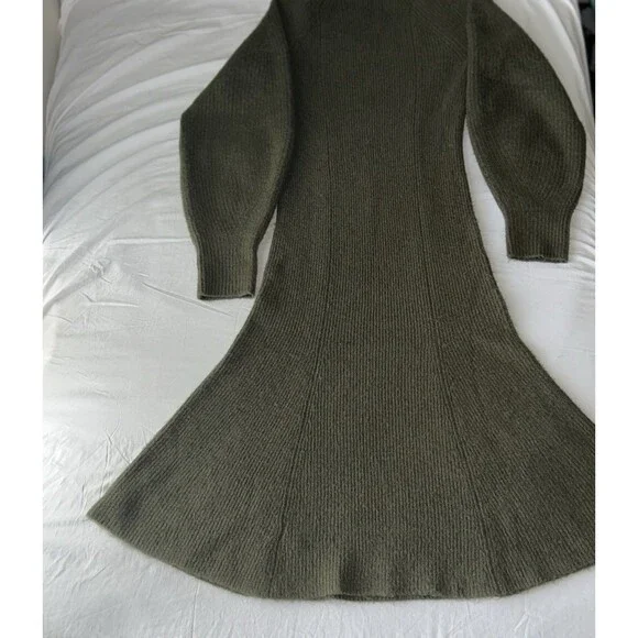 Green Long Sleeve Maxi Sweater Dress In Women’s Medium - Picture 8 of 16
